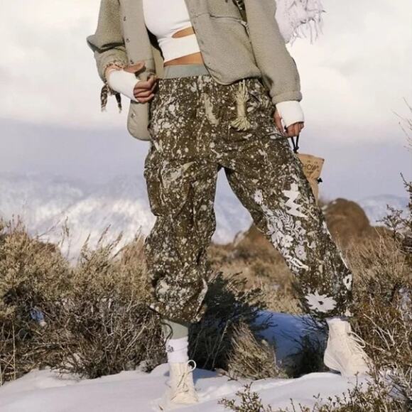 FP MOVEMENT BY FREE PEOPLE Color Burst Hike Pants Army Green M - Picture 1 of 16